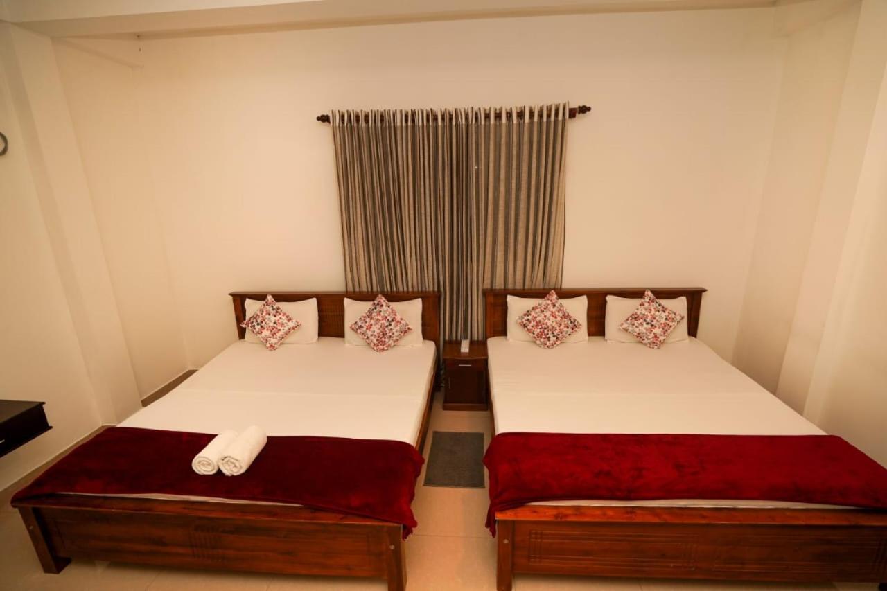 Airport 4 Season Transit Hotel 卡图纳耶克 外观 照片