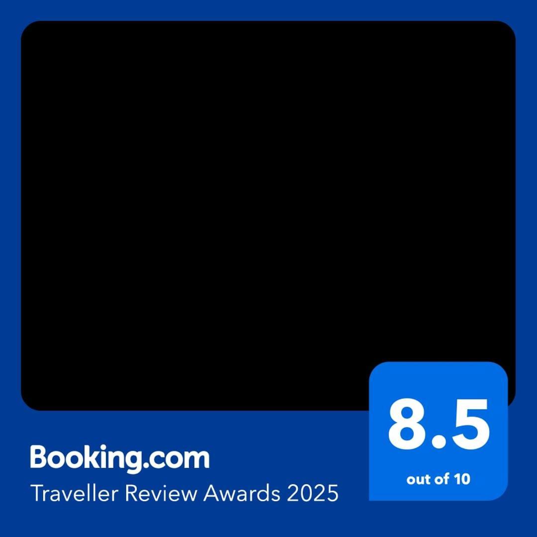 Airport 4 Season Transit Hotel 卡图纳耶克 外观 照片