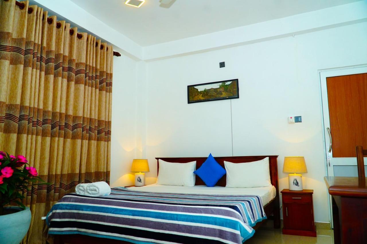 Airport 4 Season Transit Hotel 卡图纳耶克 外观 照片